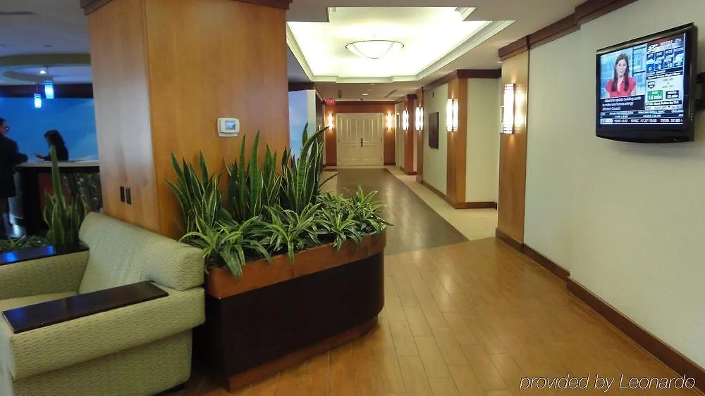 Best Western Premier Toronto Airport Carlingview Hotel