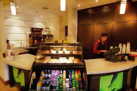 Best Western Premier Toronto Airport Carlingview Hotel