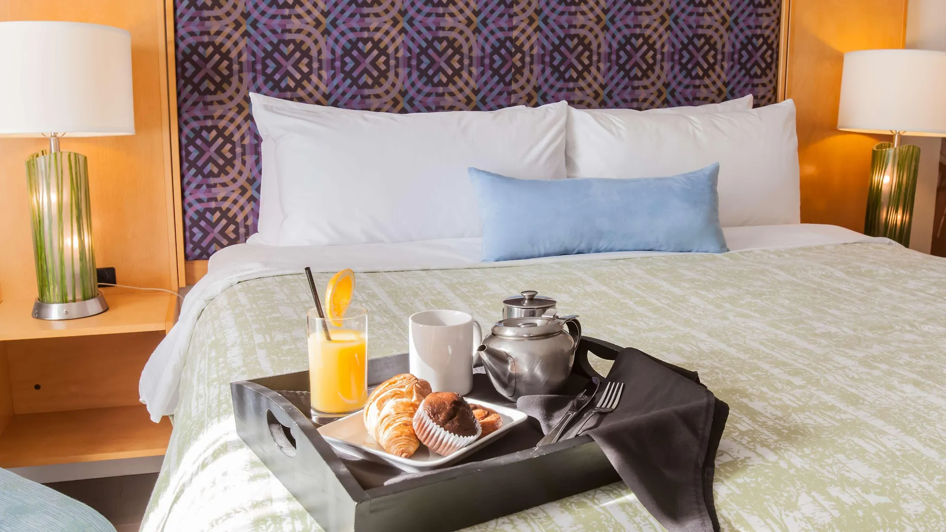 Best Western Premier Toronto Airport Carlingview Hotel Kanada