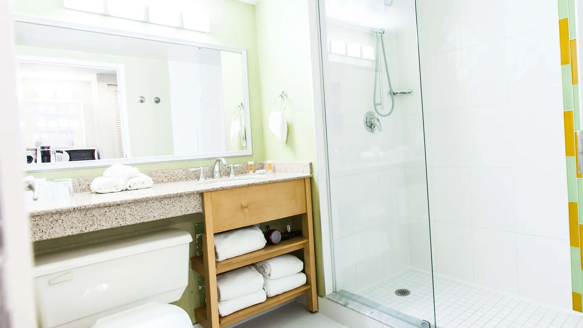 Best Western Premier Toronto Airport Carlingview Hotel