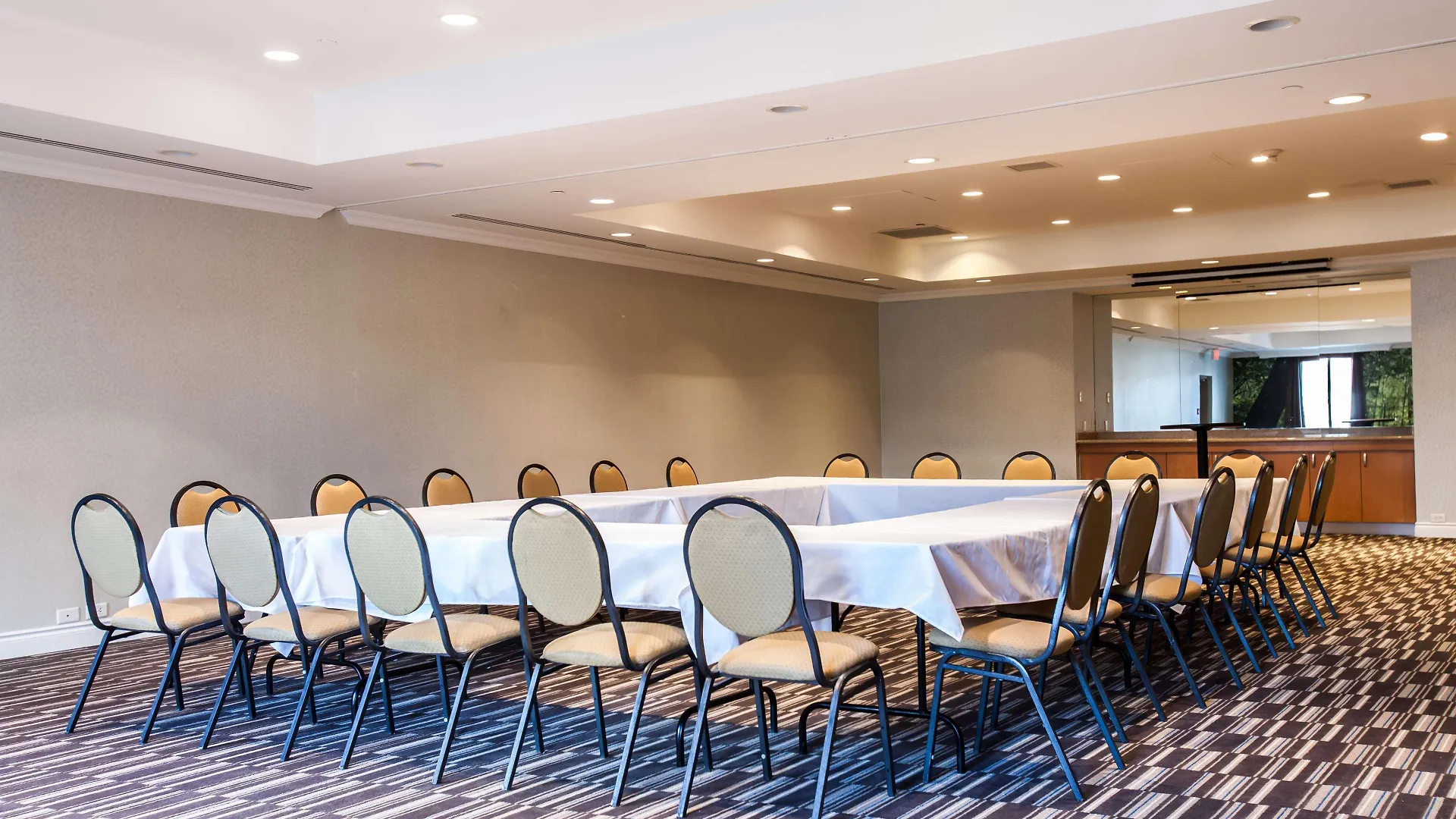 Best Western Premier Toronto Airport Carlingview Hotel 3*,  Kanada