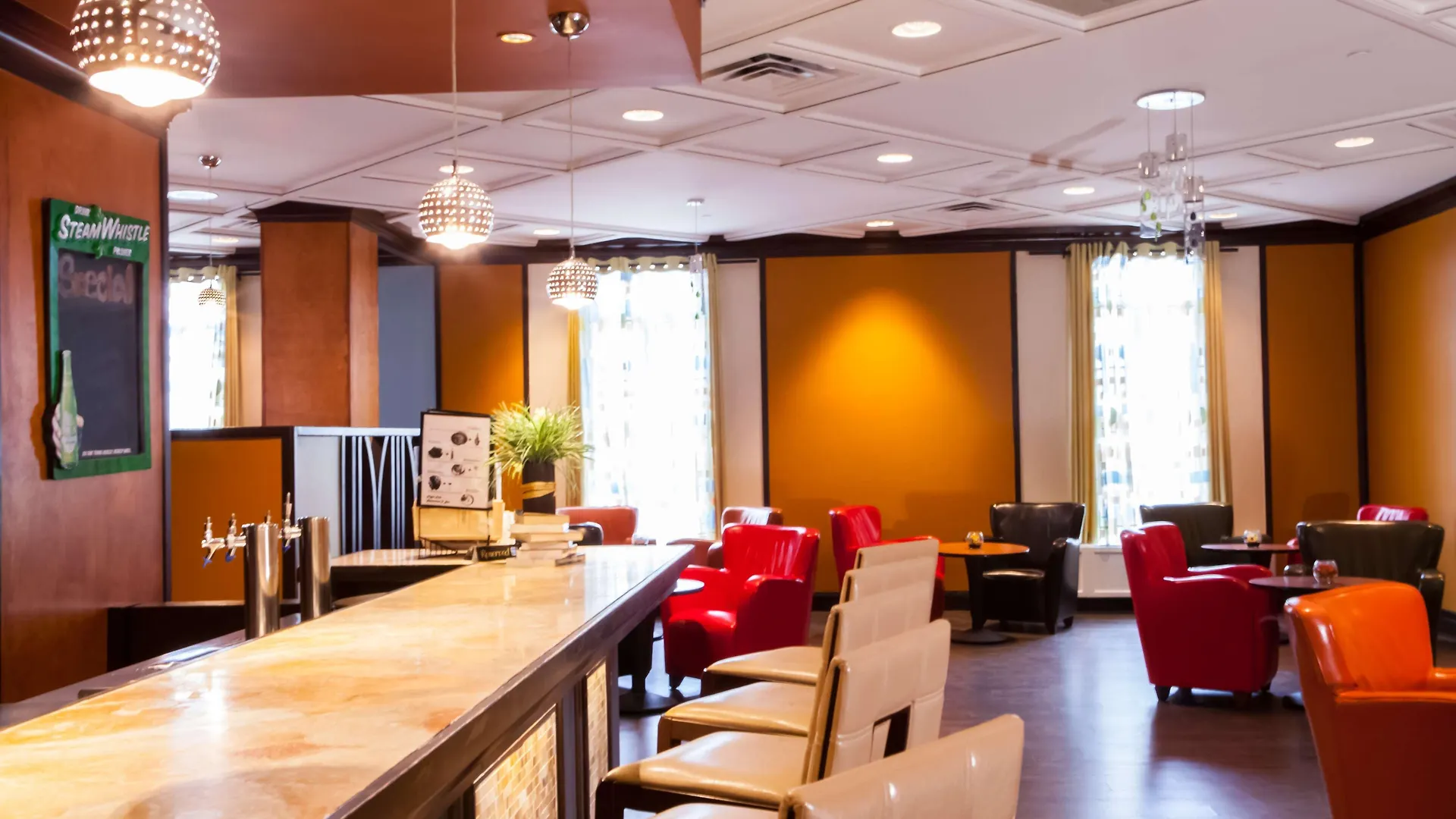 Best Western Premier Toronto Airport Carlingview Hotel