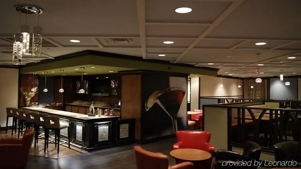 Best Western Premier Toronto Airport Carlingview Hotel 3*,  Kanada