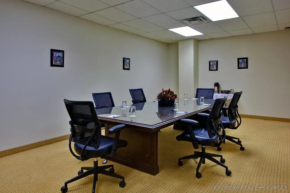 Best Western Premier Toronto Airport Carlingview Hotel