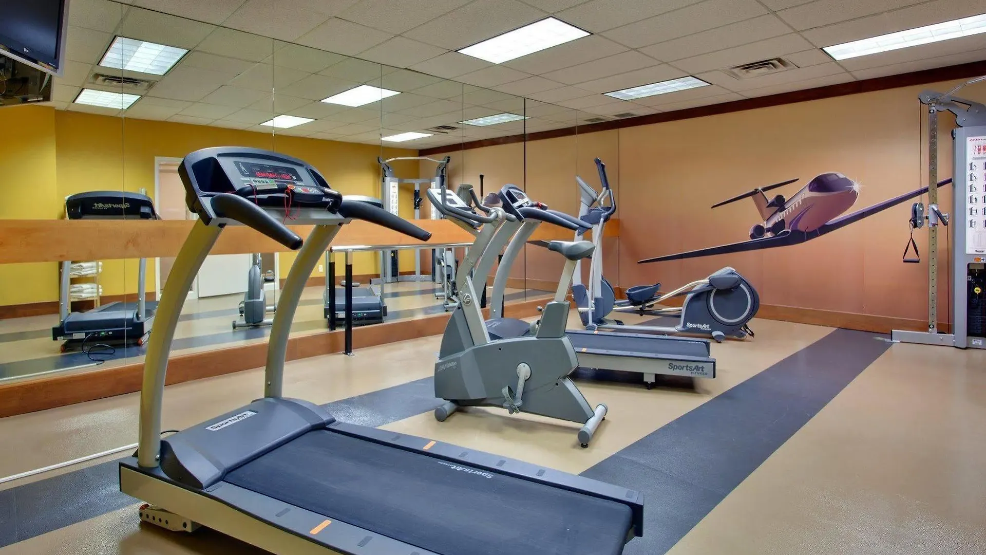 Best Western Premier Toronto Airport Carlingview Hotel